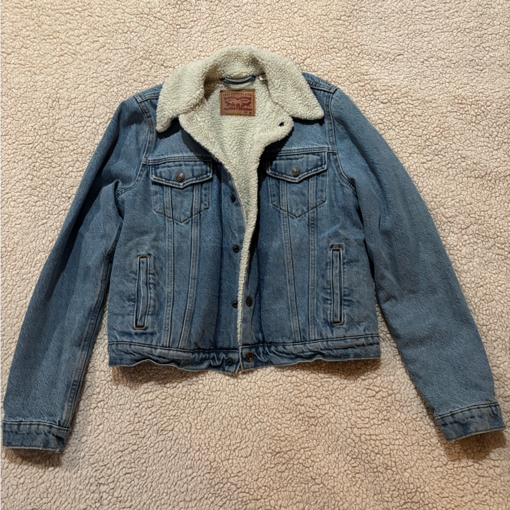 Levi's Blue Denim Jacket with Cream Sherpa Lining